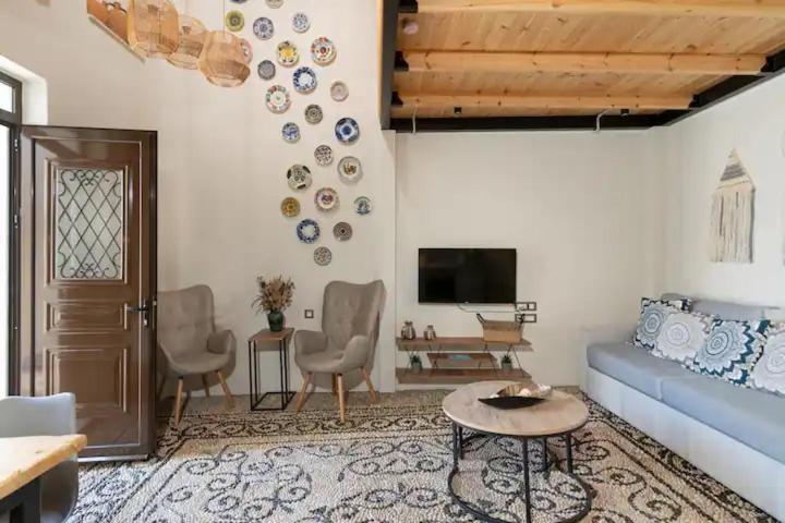 Kyrangelo Traditional House With Outdoor Jacuzzi Koskinou  Exteriér fotografie