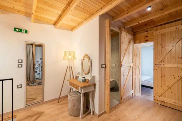 Kyrangelo Traditional House With Outdoor Jacuzzi Koskinou  Exteriér fotografie